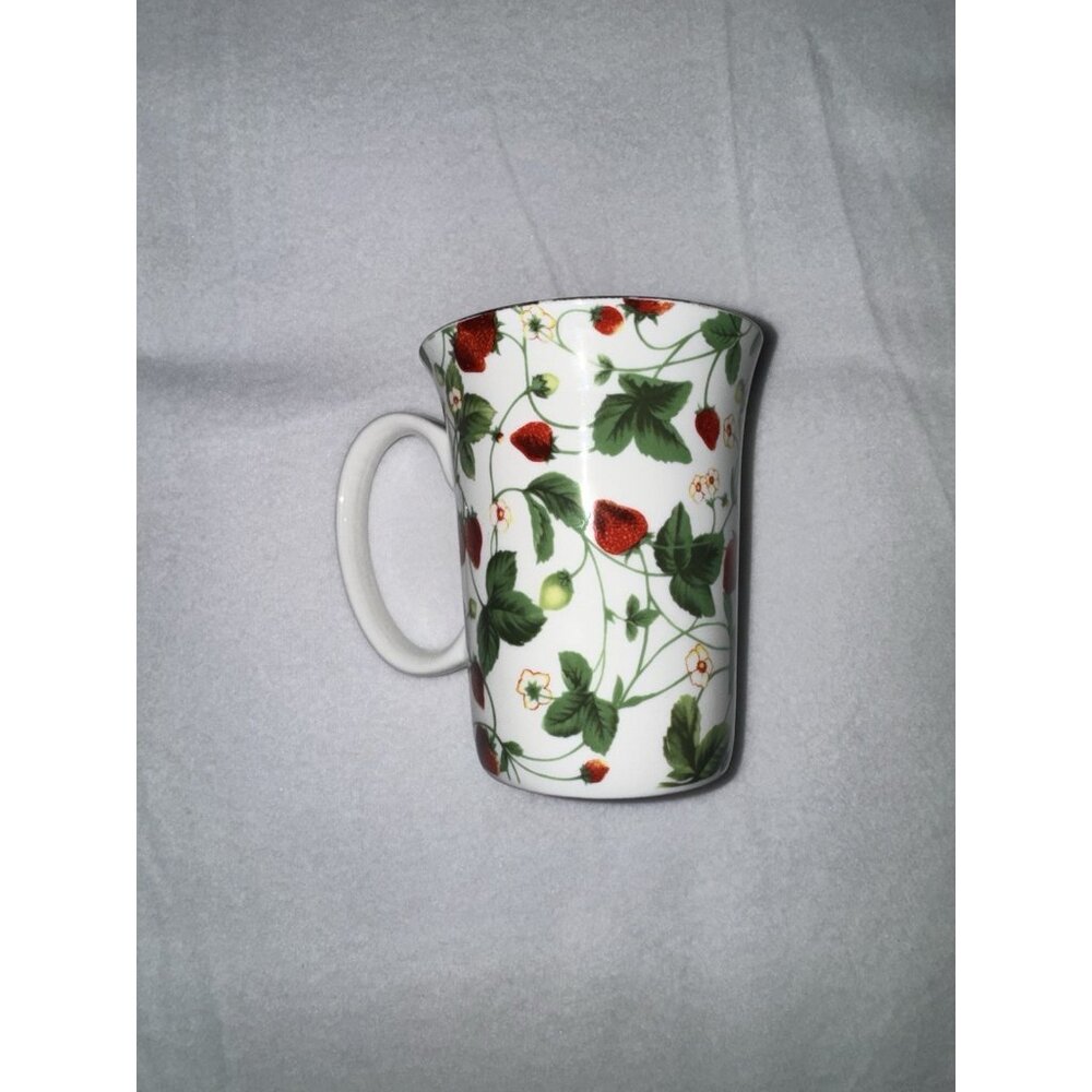 Gracie Bone China Strawberry Mug Coffee Vintage Farmhouse Cottage Core
